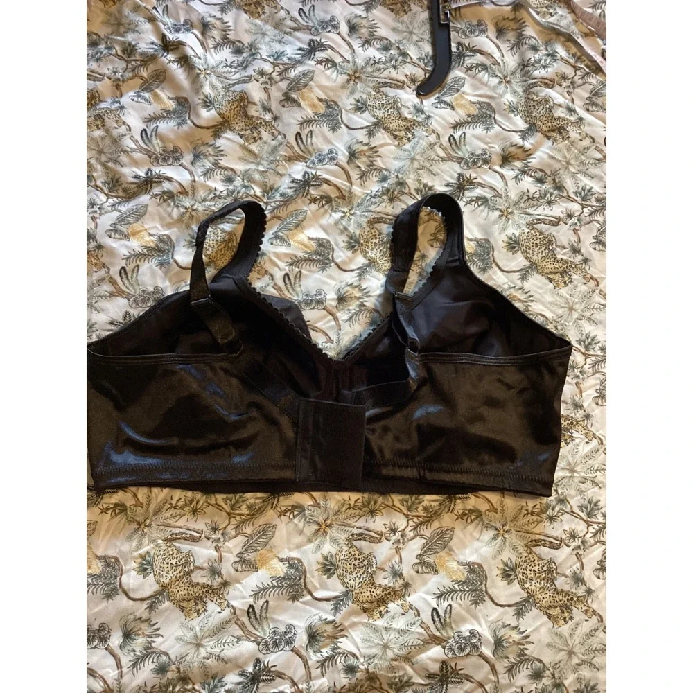 Playtex 18‎ Hour Ultimate Lift & Support Wirefree Bra Black 44D 4745 NIB